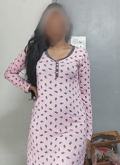 Daisy - escort in Chennai Photo 1 of 1