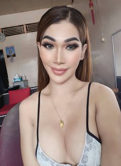 Daisy - Acompañantes transexual in Bali Photo 1 of 3