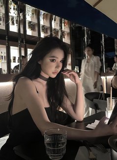 Daisy - escort in Bangkok Photo 7 of 8