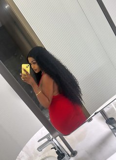 Daisy Ne - escort in Nairobi Photo 2 of 2