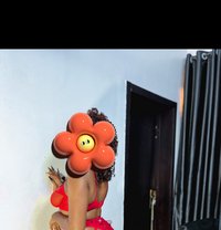 Daisy - puta in Accra