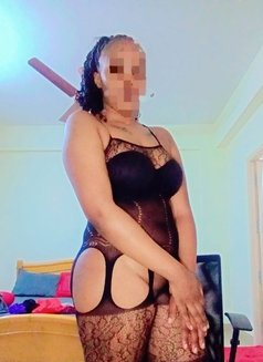 Daisy Real Meet and Camshow hulimavu - escort in Bangalore Photo 3 of 5
