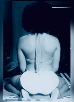 Daisy Sexy - escort in Port Harcourt Photo 2 of 2
