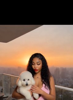 Daisy - puta in Abidjan Photo 2 of 6