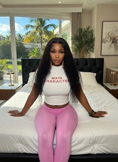 Daisy - puta in Abidjan Photo 4 of 6