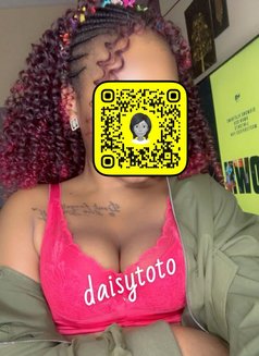 Daisy - escort in Hyderabad Photo 4 of 5