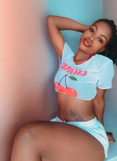 Daisy - escort in Noida Photo 1 of 4