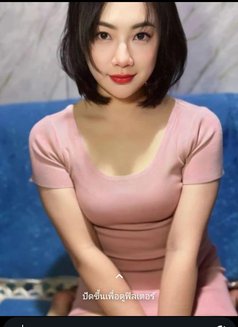Daisy - masseuse in Abu Dhabi Photo 4 of 6