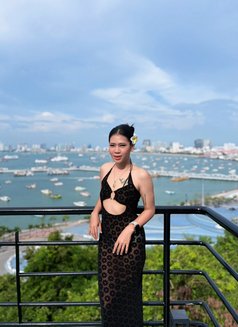 Daisy - escort in Pattaya Photo 5 of 10
