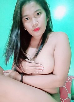 Daisylyn Benavidez - escort in Manila Photo 5 of 18