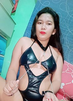 Daisylyn Benavidez - escort in Manila Photo 7 of 18