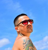 Daks Forhire - Male escort in Manila