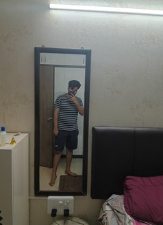 Daksh - Male escort in Bangalore Photo 1 of 2