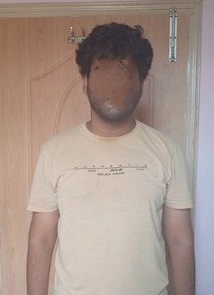 Daksh - Male escort in New Delhi Photo 2 of 3