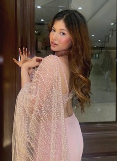 Daksha - escort in Ahmedabad Photo 1 of 5