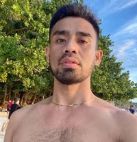 Dakzilog - Male escort in Manila