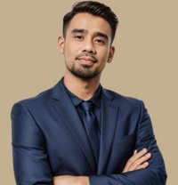 Dakzilog - Male escort in Manila