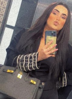 Dalal - escort in Riyadh Photo 1 of 3