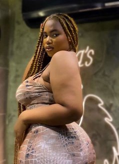 Dalal - puta in Kuwait Photo 5 of 5