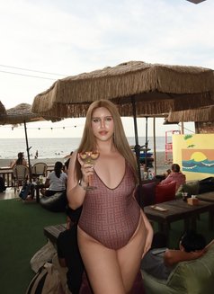 Dalia Ahmed - Transsexual escort in Taipei Photo 10 of 13