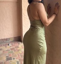 Dalia - escort in Cairo