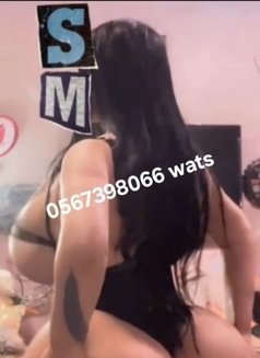 Daliah - escort in Dubai Photo 1 of 8