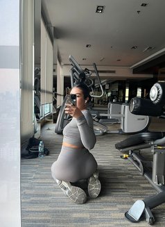 Dalin Holiday Gfe - escort in Bangkok Photo 5 of 8