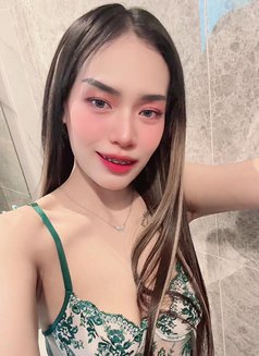 Dalin - escort in Al Manama Photo 14 of 14
