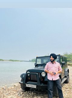 Daman - Male escort in Chandigarh Photo 1 of 8