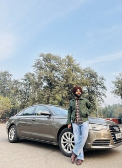 Daman - Male escort in Chandigarh Photo 7 of 7