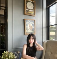 Damelio Amandha - escort in Bali