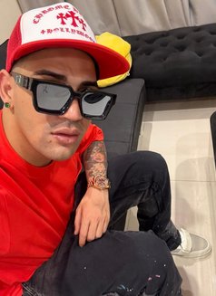 Damian - Masajista in Ho Chi Minh City Photo 26 of 29