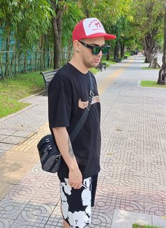 Damian - Masajista in Ho Chi Minh City Photo 29 of 29