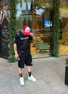 Damian - masseur in Ho Chi Minh City Photo 29 of 29