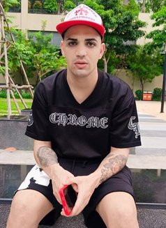 Damian Latino - Male escort in Ho Chi Minh City Photo 17 of 18