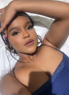 Damina - puta in Beijing Photo 5 of 6