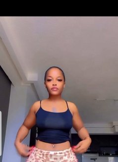 Damina - puta in Beijing Photo 5 of 7