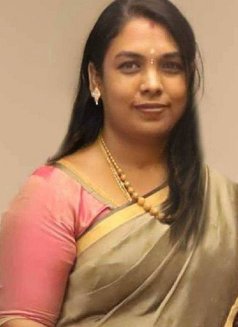 Damini Gupta - escort in Hyderabad Photo 1 of 2