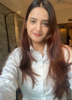 Damini - escort in Mumbai Photo 1 of 4