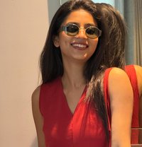 Damini - puta in Vadodara