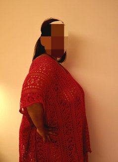 Damini Kapoor - puta in Mumbai Photo 2 of 4