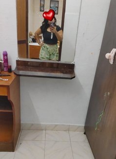 Damini Sharma - escort in Coimbatore Photo 3 of 8