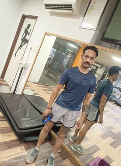 Dammy - Acompañantes masculino in Mumbai Photo 2 of 4