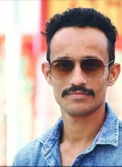 Dammy - Acompañantes masculino in Mumbai Photo 4 of 4