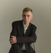 Dan 20 Student - Male escort in Dubai
