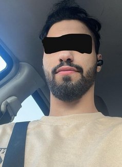 Dan - Male escort in Al Manama Photo 5 of 5