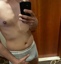 Dan - Male escort in Dubai