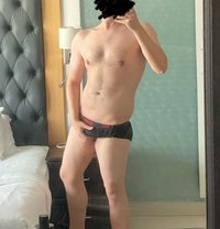 Dan - Male escort in Dubai