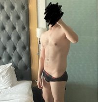 Dan - Male escort in Dubai