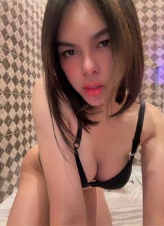 Dani UniVERSAty 🇵🇭 - Acompañantes transexual in Al Ain Photo 8 of 8